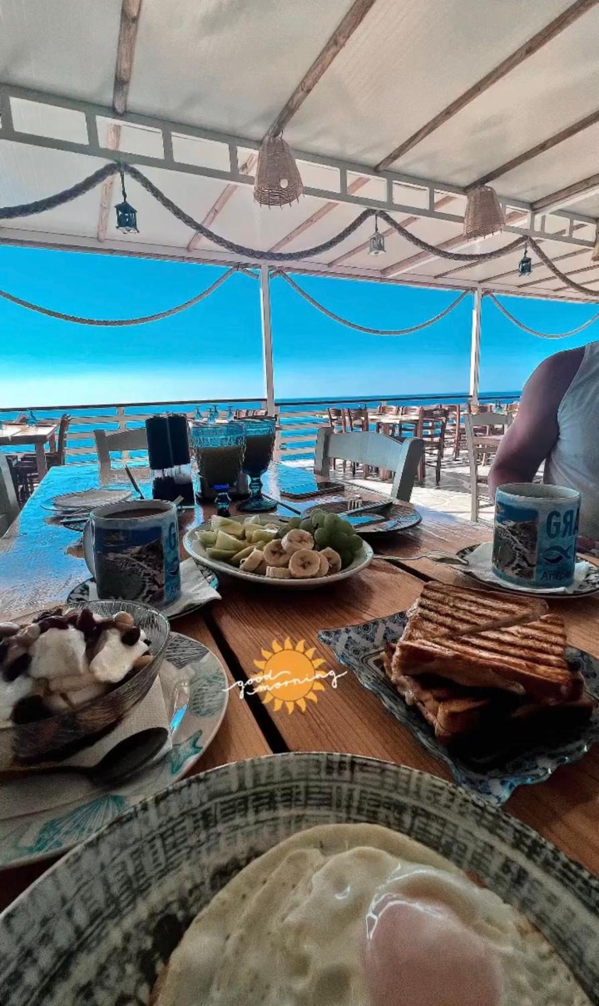 Grande Blue Suites With Private Bay Archangelos  Ngoại thất bức ảnh